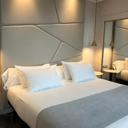 Hotel Olid 4*