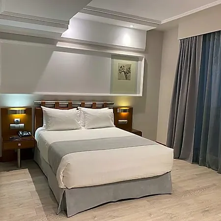 Hotel Olid 4*