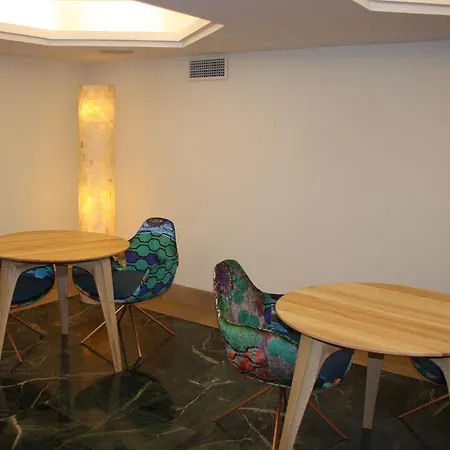 Отель Olid 4*